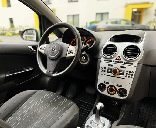 Opel Corsa cena 17900 przebieg: 127000, rok produkcji 2009 z Dębica małe 529